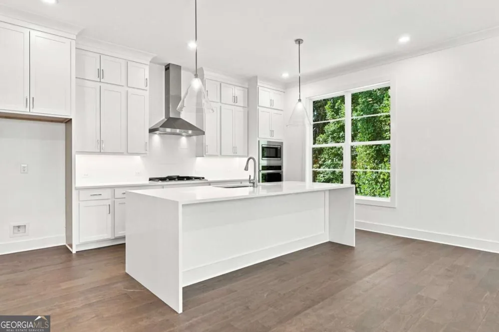 3050 Kara CT Roswell, GA 30076