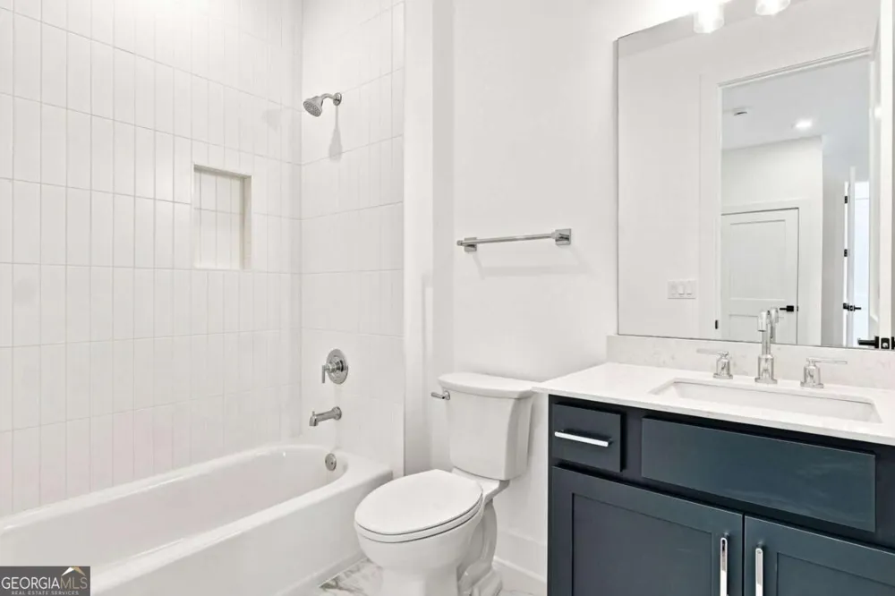3050 Kara CT Roswell, GA 30076