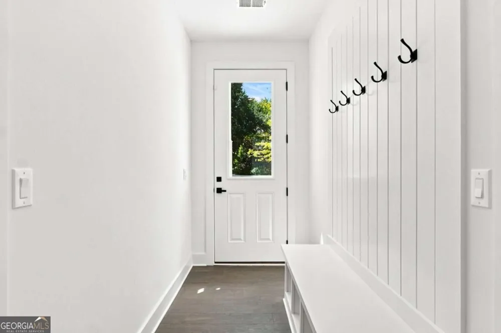 3050 Kara CT Roswell, GA 30076