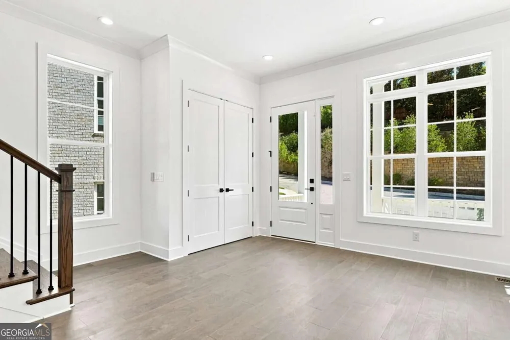 3050 Kara CT Roswell, GA 30076