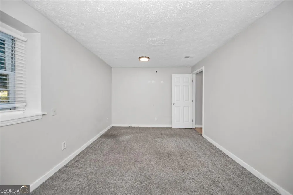 1865 Oak Ridge WAY NW Lawrenceville, GA 30044