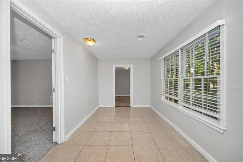 1865 Oak Ridge WAY NW Lawrenceville, GA 30044