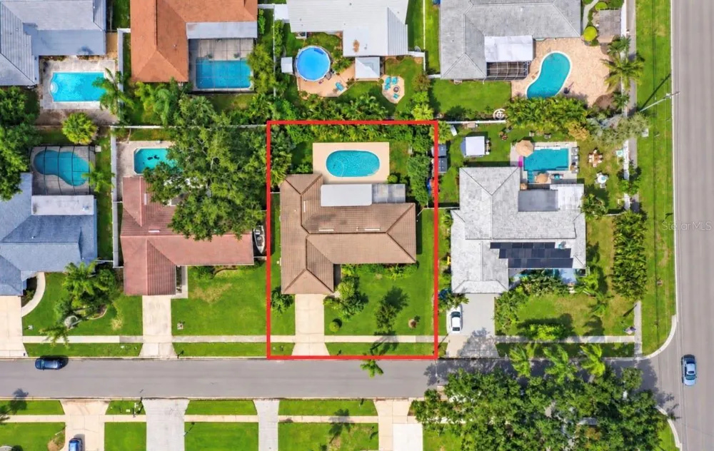1150 MCFARLAND STREET Dunedin, FL 34698