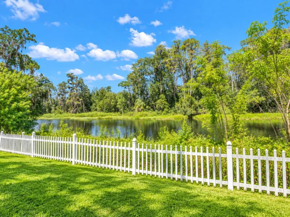 19201 ALICE CIRCLE Lutz, FL 33558