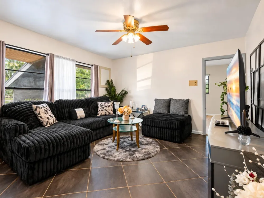 19201 ALICE CIRCLE Lutz, FL 33558