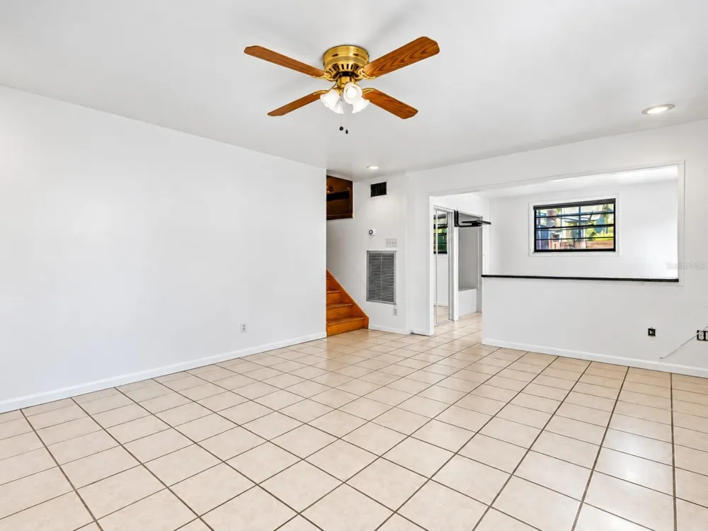 19201 ALICE CIRCLE Lutz, FL 33558