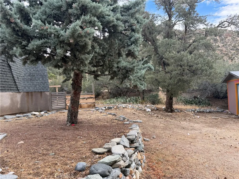1486 Desert Front Wrightwood, CA 92397
