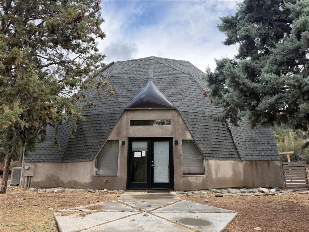 1486 Desert Front Wrightwood, CA 92397