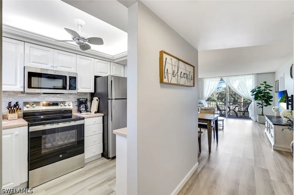 Forest Lakes Boulevard #204 Naples, FL 34105