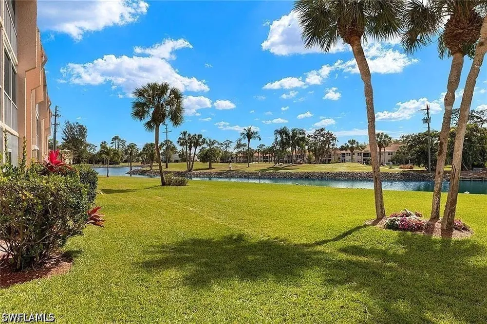 Forest Lakes Boulevard #204 Naples, FL 34105