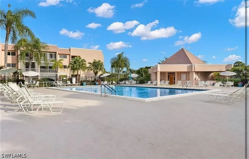 Forest Lakes Boulevard #204 Naples, FL 34105
