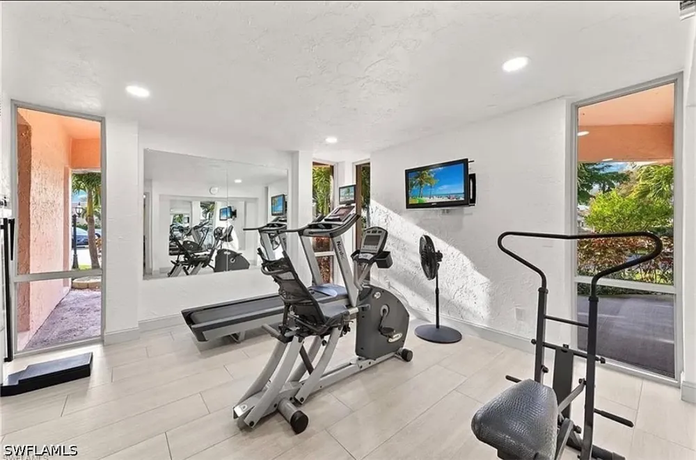 Forest Lakes Boulevard #204 Naples, FL 34105