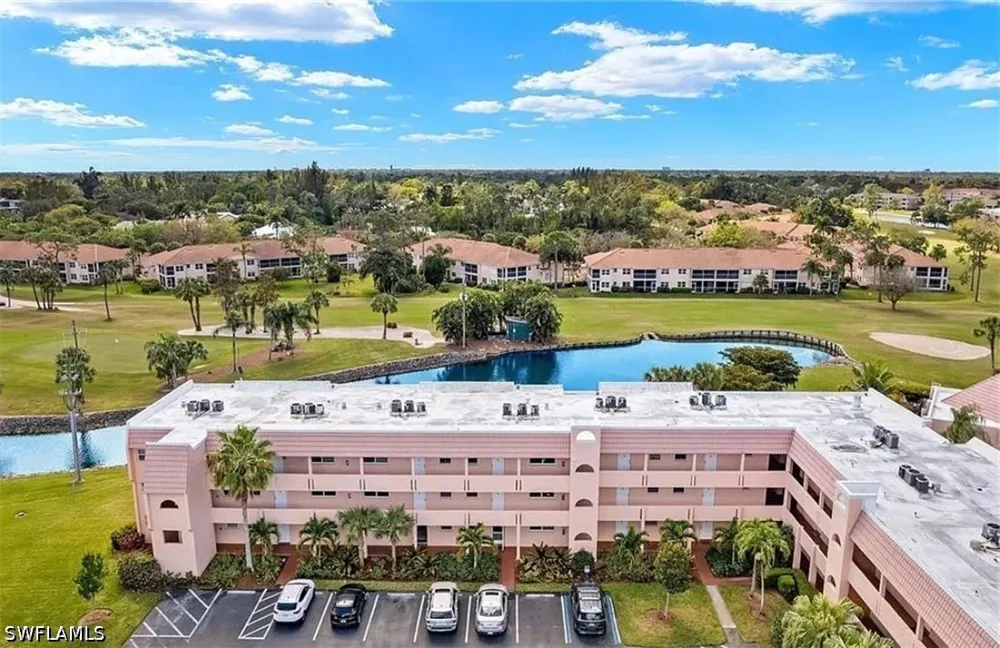 Forest Lakes Boulevard #204 Naples, FL 34105