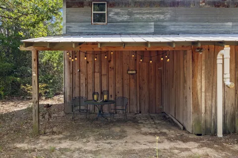 242 Cody Lane