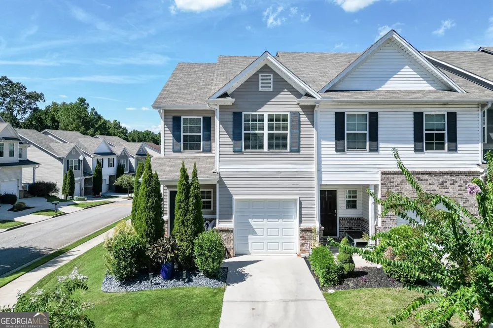 4694 Beacon Ridge LN Flowery Branch, GA 30542