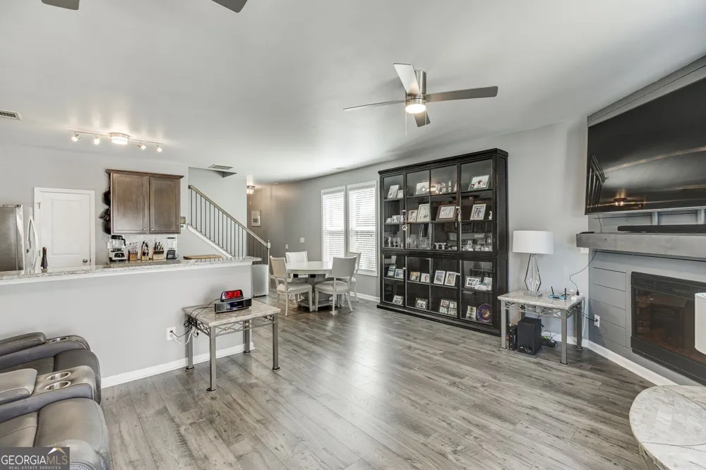 4694 Beacon Ridge LN Flowery Branch, GA 30542