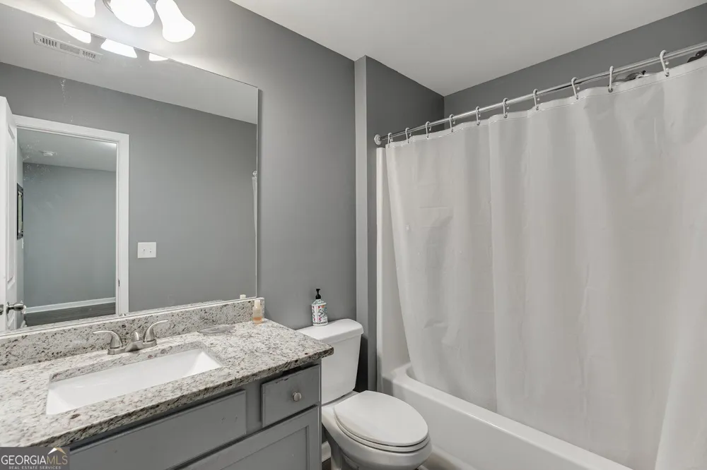 4694 Beacon Ridge LN Flowery Branch, GA 30542