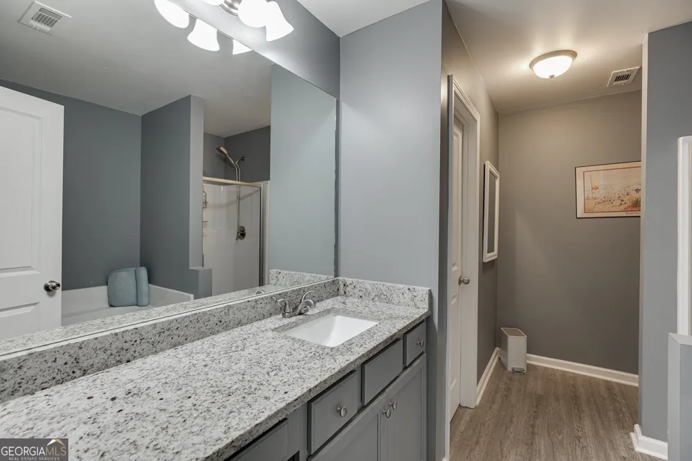 4694 Beacon Ridge LN Flowery Branch, GA 30542