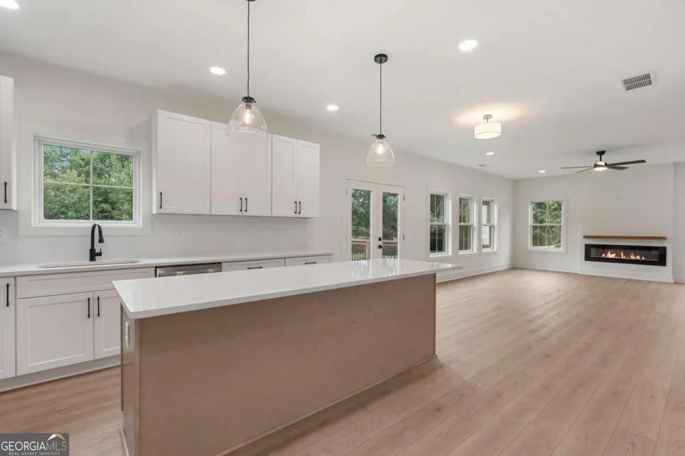 394 Poplar Springs RD Hiram, GA 30141