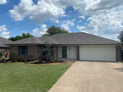 757 Western Trail