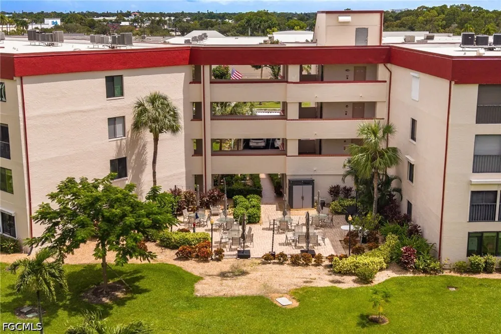 Pebble Beach Drive #211 Fort Myers, FL 33907