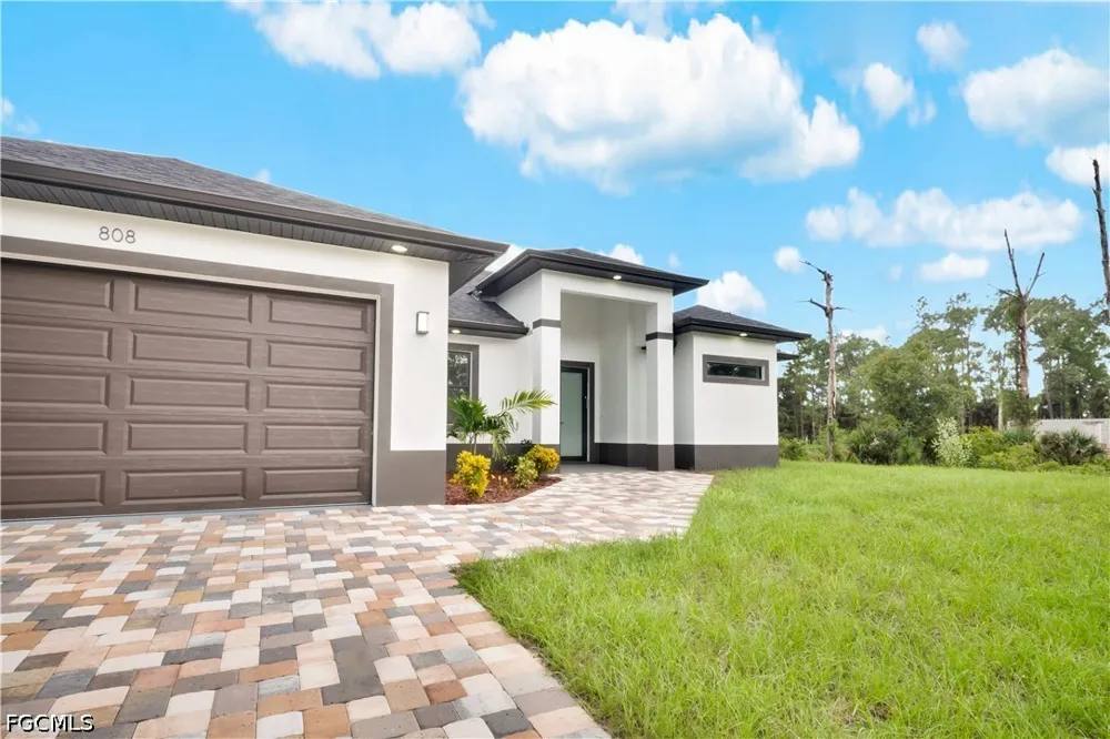 Willard Avenue Lehigh Acres, FL 33972