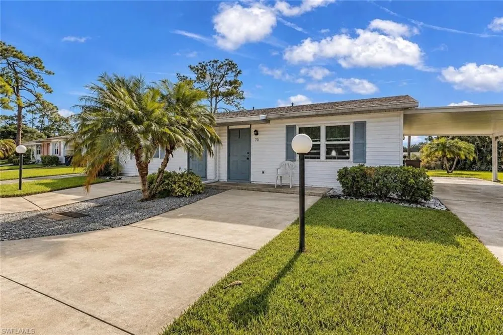 30 Desert Candle Circle Lehigh Acres, FL 33936