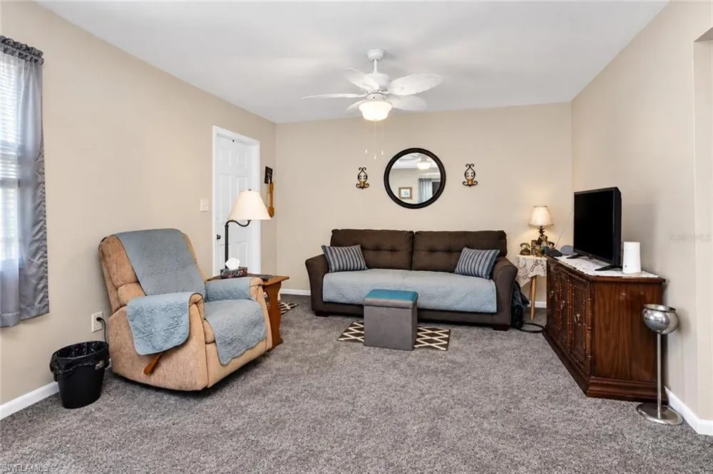 30 Desert Candle Circle Lehigh Acres, FL 33936