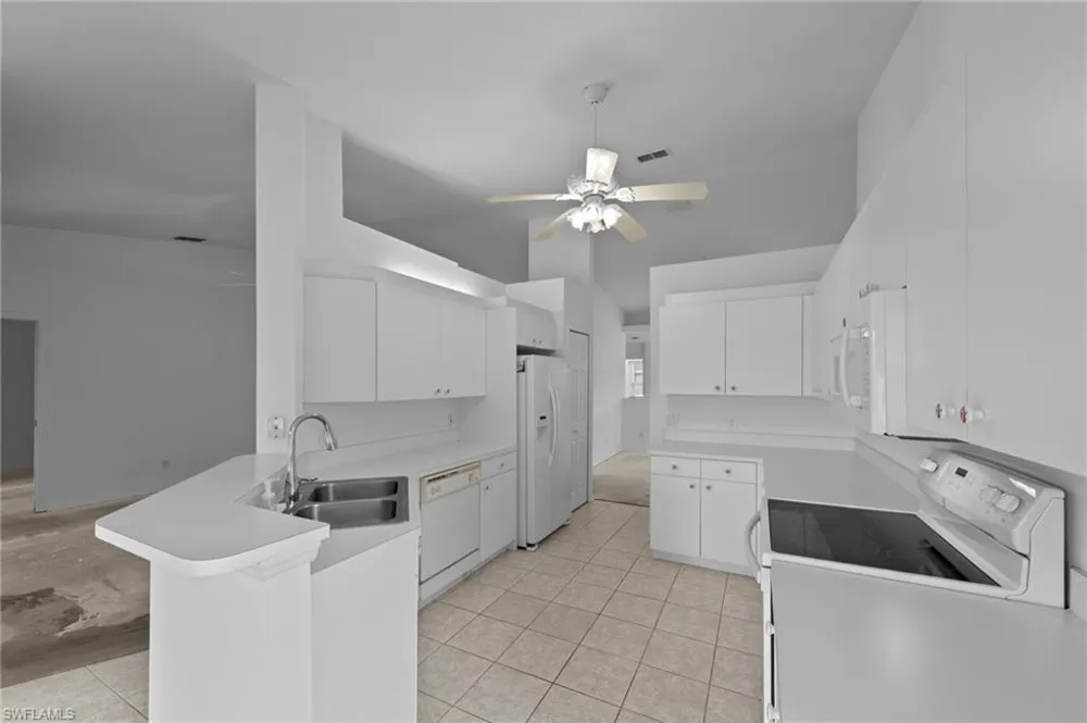 14621 Glen Cove Drive #1502 Fort Myers, FL 33919