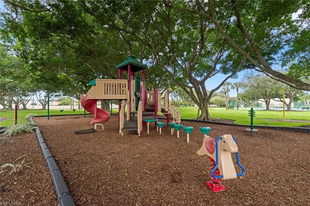 14621 Glen Cove Drive #1502 Fort Myers, FL 33919