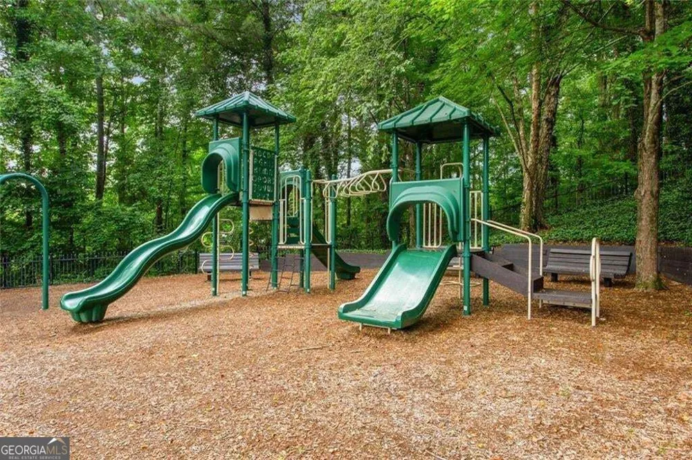 5202 Forest View TRL SE Mableton, GA 30126
