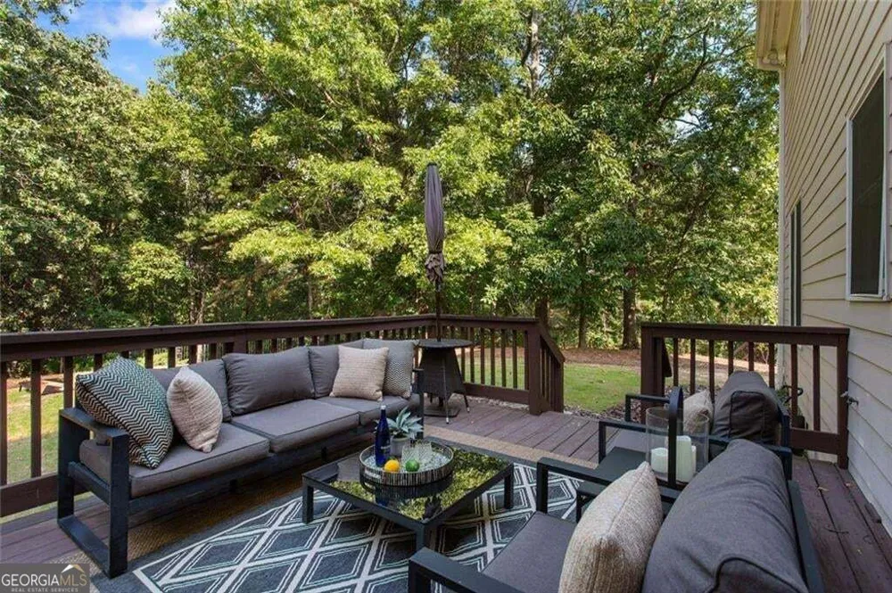 5202 Forest View TRL SE Mableton, GA 30126