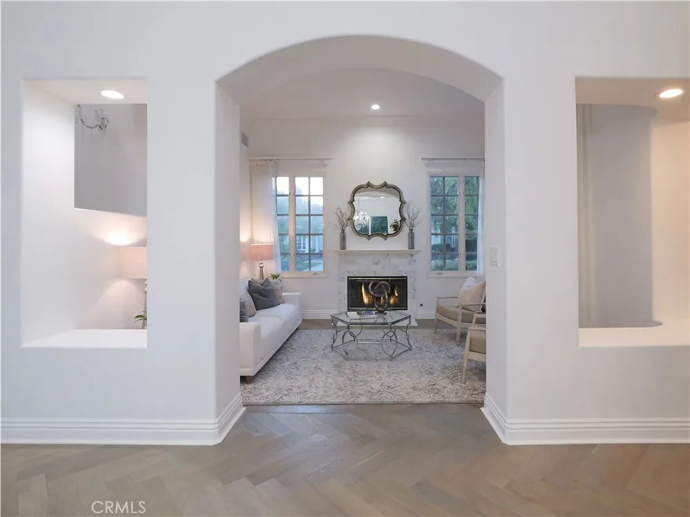 22 Hillcrest Meadows Rolling Hills Estates, CA 90274