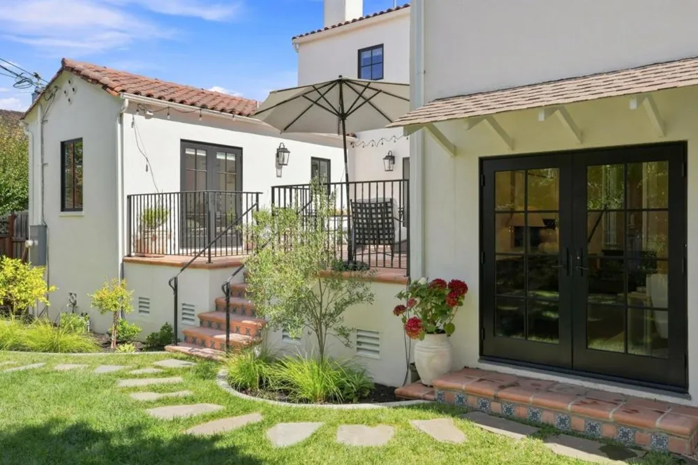 342 Parrott Drive San Mateo, CA 94402
