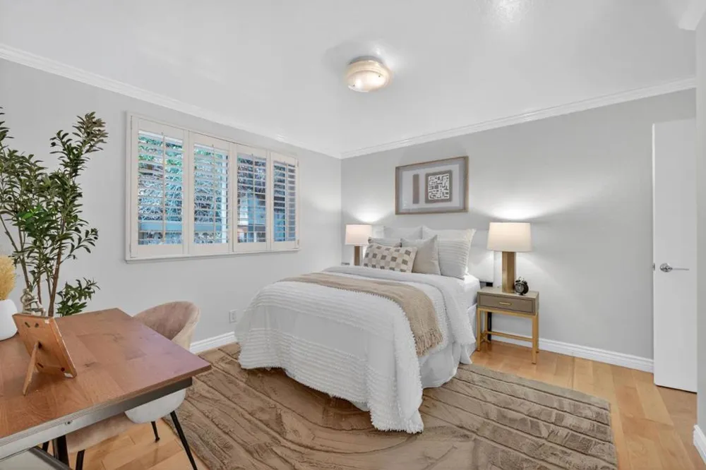 30 Bluebell Lane Hillsborough, CA 94010