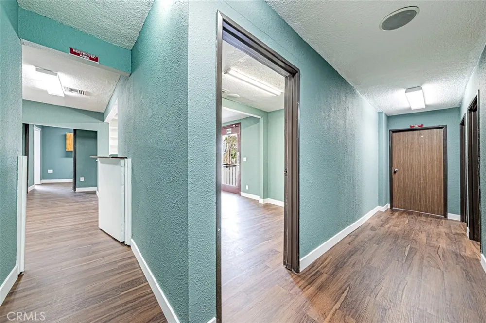 5430 Arlington Avenue Riverside, CA 92504