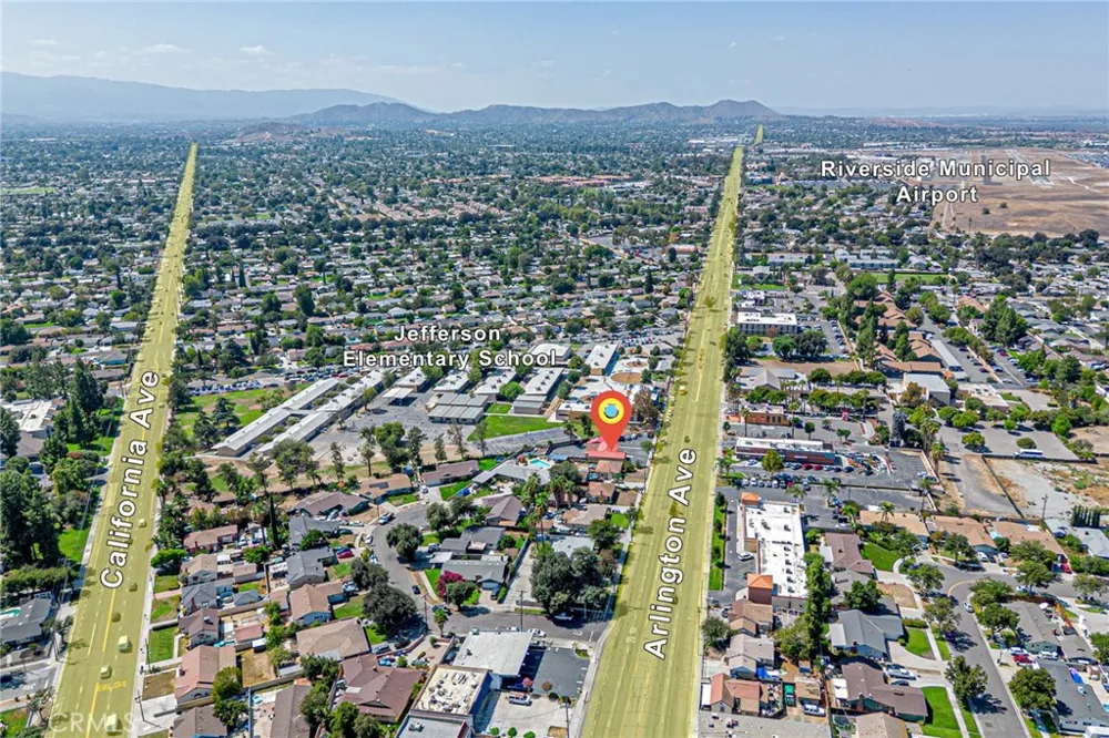 5430 Arlington Avenue Riverside, CA 92504
