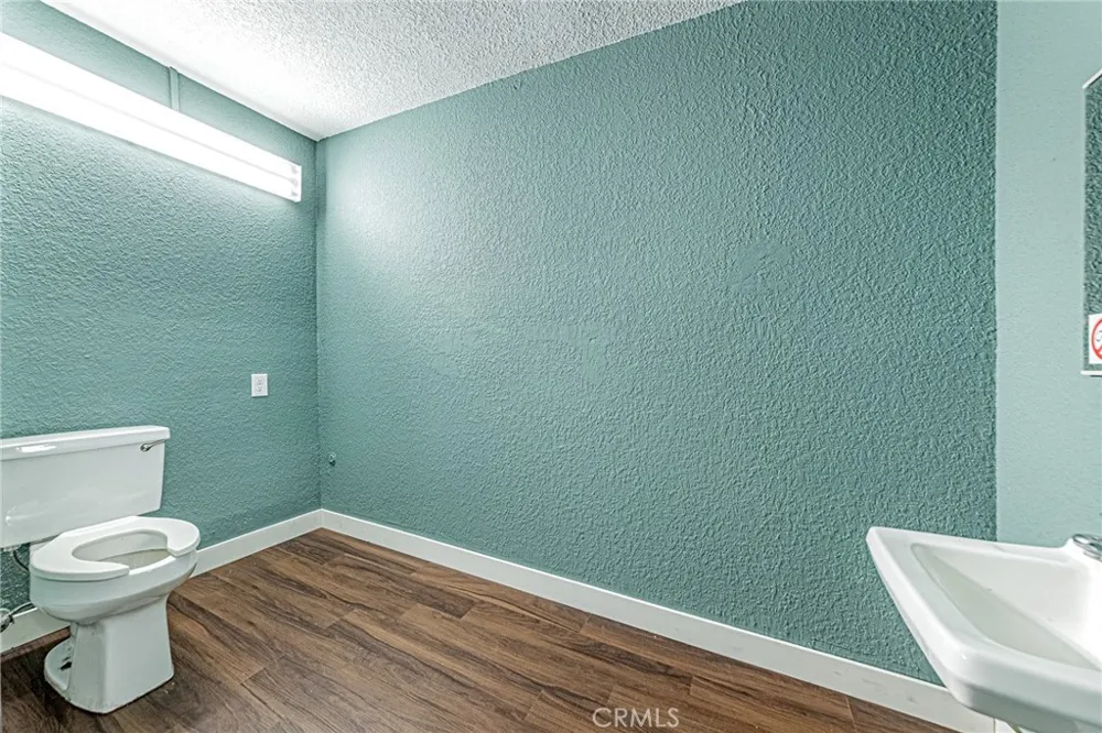 5430 Arlington Avenue Riverside, CA 92504