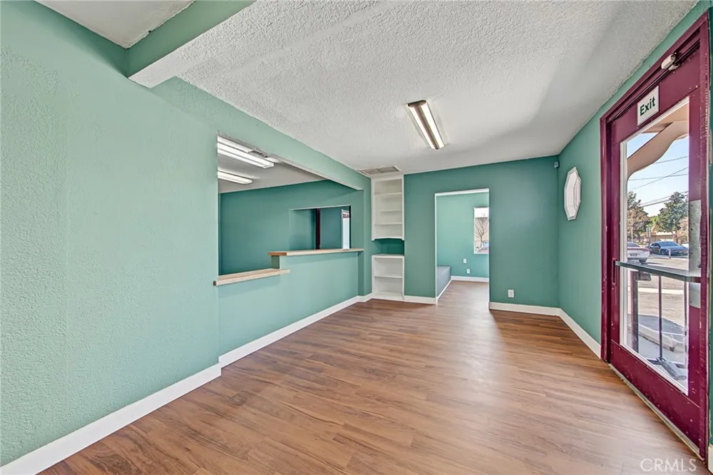 5430 Arlington Avenue Riverside, CA 92504