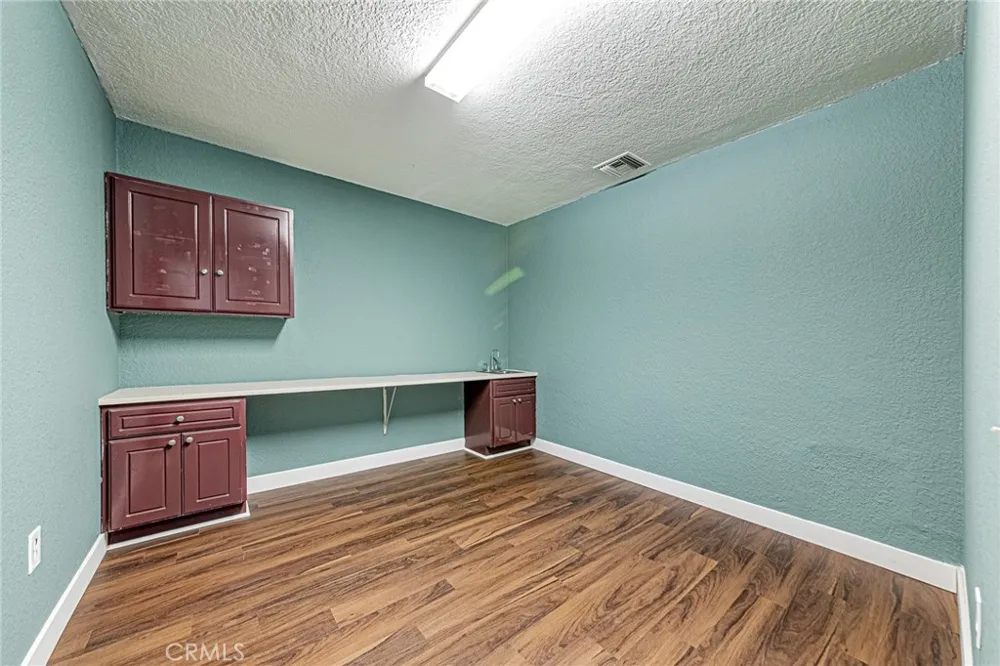 5430 Arlington Avenue Riverside, CA 92504