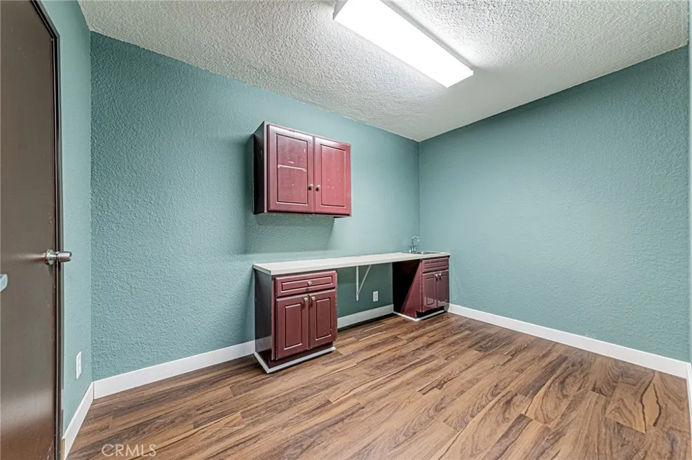 5430 Arlington Avenue Riverside, CA 92504