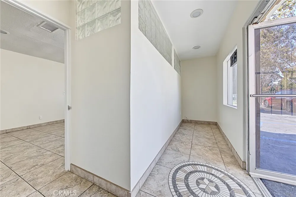 5430 Arlington Avenue Riverside, CA 92504