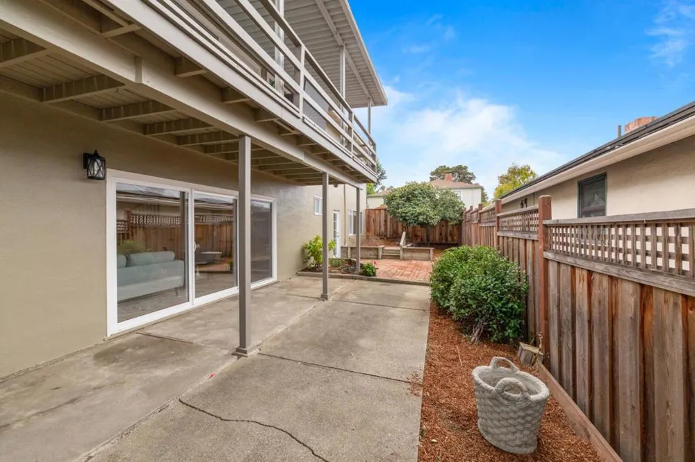 340 W 39th Avenue San Mateo, CA 94403