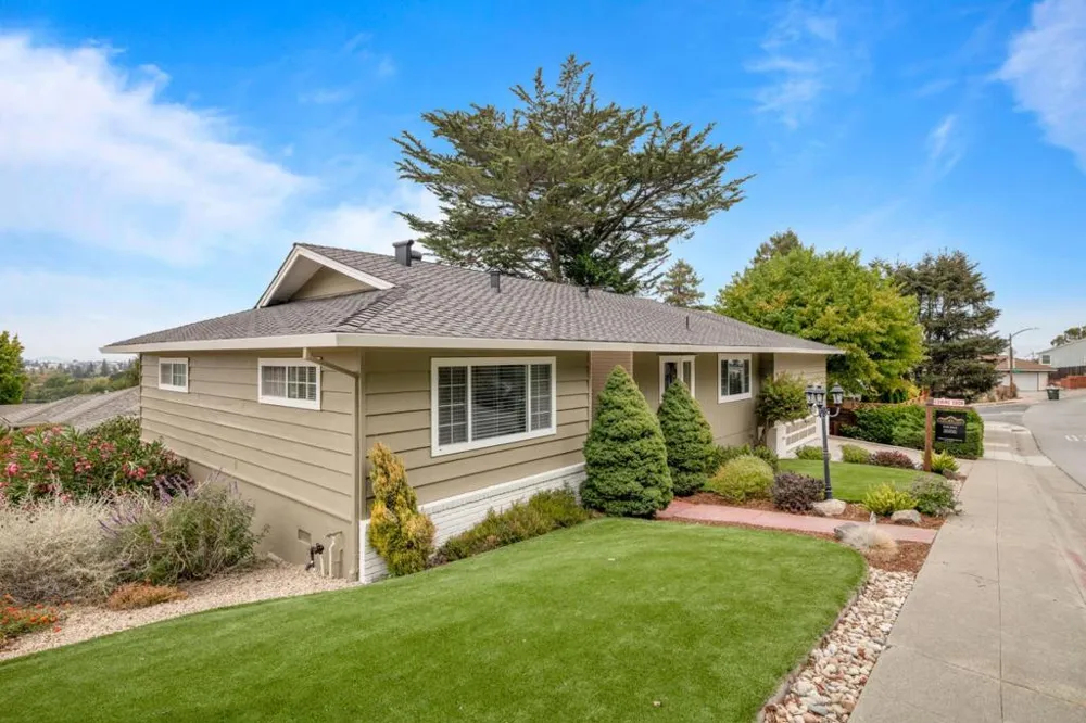 340 W 39th Avenue San Mateo, CA 94403