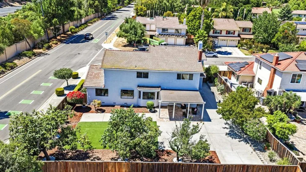 674 Canterbury Place Milpitas, CA 95035