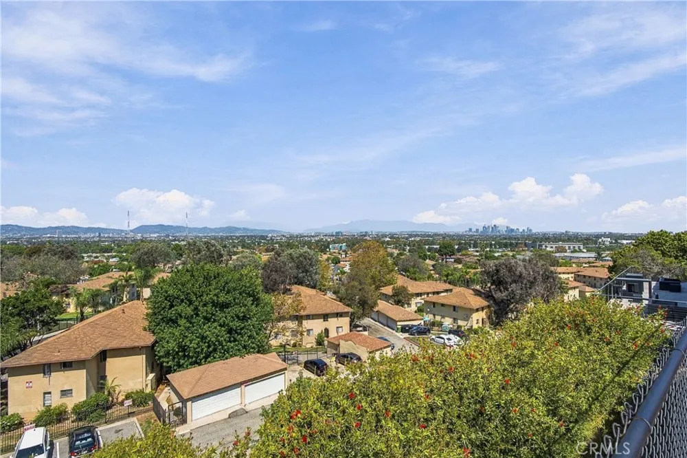 4229 Don Diablo Los Angeles, CA 90008