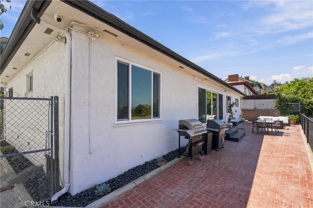 4229 Don Diablo Los Angeles, CA 90008