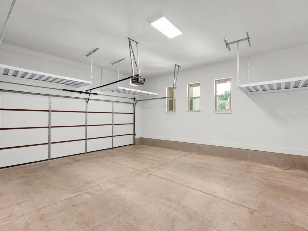 960 Indian Hawthorne Drive #V Georgetown, TX 78628