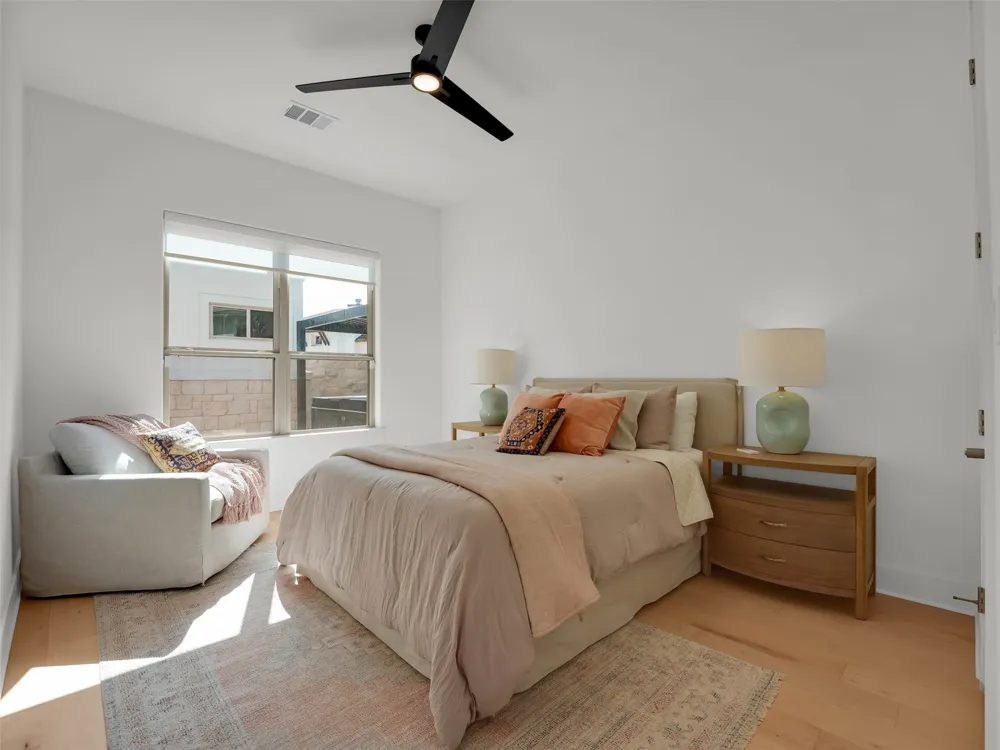 960 Indian Hawthorne Drive #V Georgetown, TX 78628