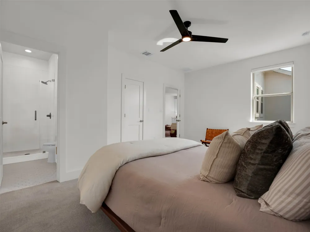 960 Indian Hawthorne Drive #V Georgetown, TX 78628